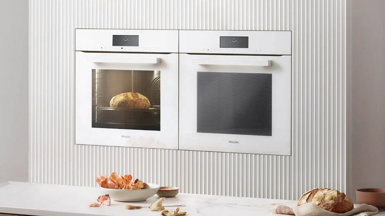 Miele תנור שף פירוליטי 76 ליטר אפייה עם לחות VITROLINE M-Touch תוצרת Miele דגם H 7860 BP white — תמונה 2